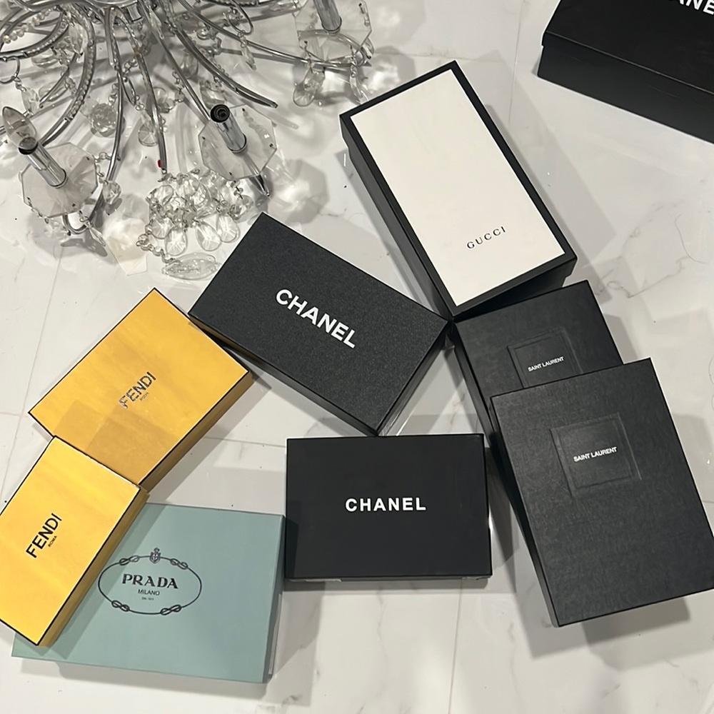 8 designer boxes for the price of 7